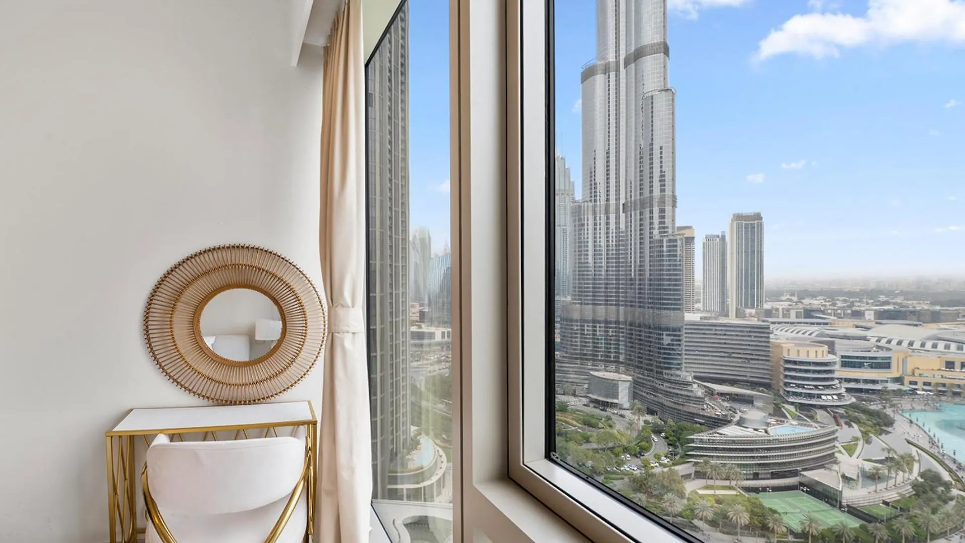 Grande Signature By Emaar - New Luxury 2Br W Panoramic Burj Khalifa & Fountain Show Views Dubai