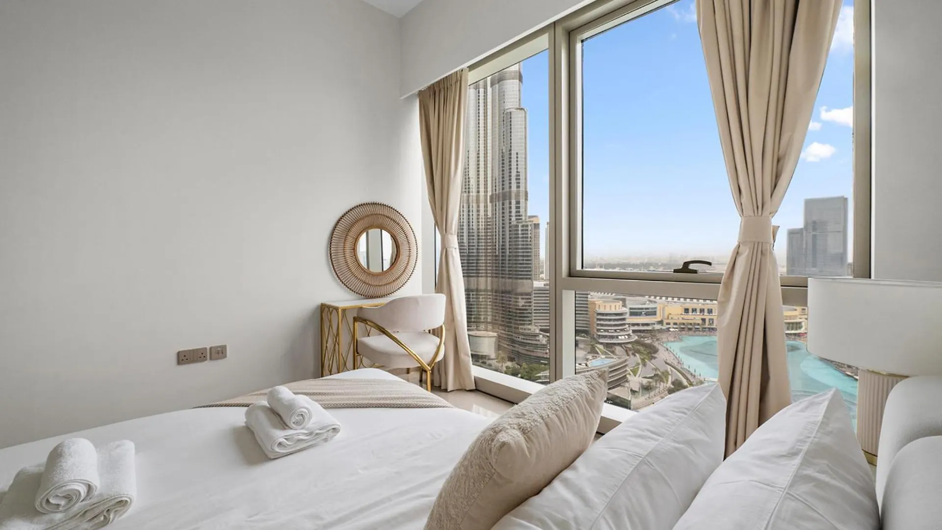 Grande Signature By Emaar - New Luxury 2Br W Panoramic Burj Khalifa & Fountain Show Views Dubai